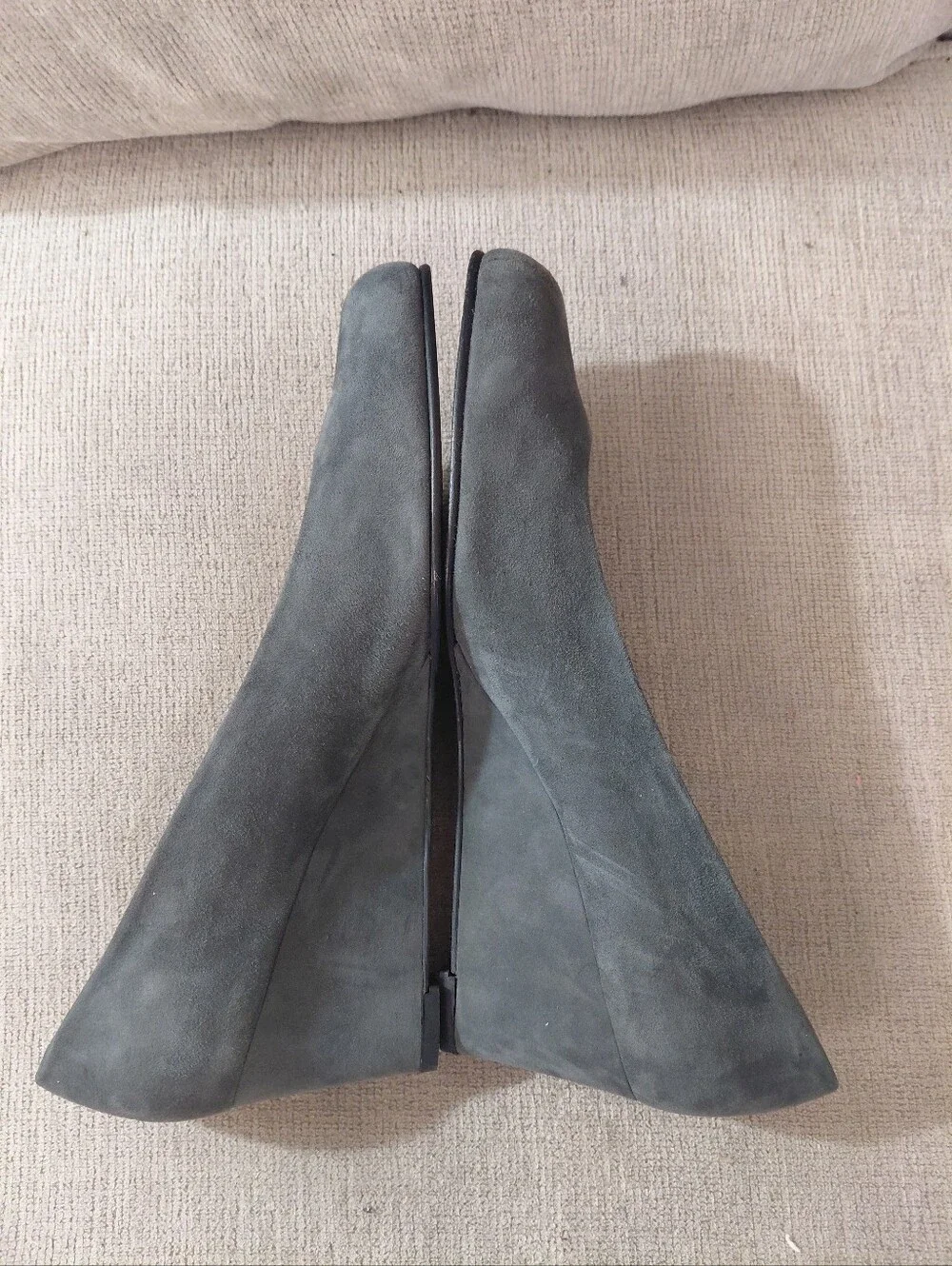 Stuart Weitzman Gray Suede Wedges Women's Size 11